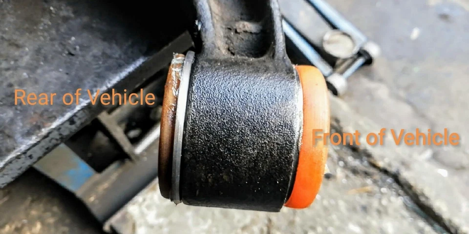 05-10 Jeep Grand Cherokee Commander SRT8 Long Life Soft PU Juego de bujes delanteros LCA Foto 4 de 4