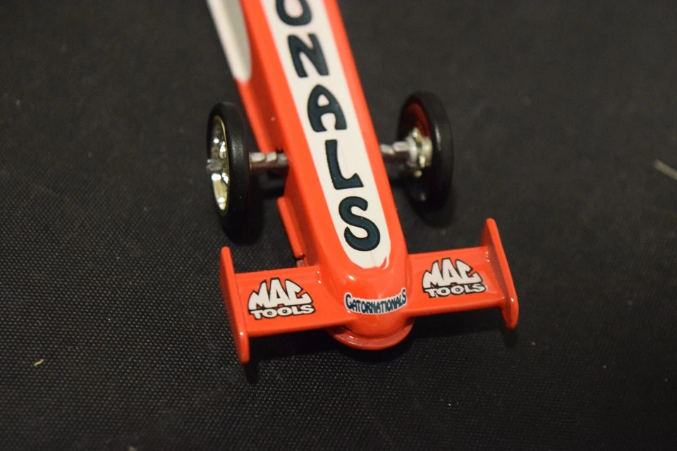 1996 MAC Tools Gatornationals  1:24 Top Fuel Dragster - White v& Red - Image 2 of 4