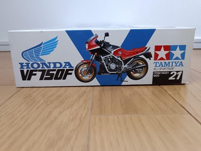 Maquette Tamiya Moto Honda VF750F – 1/12, Kit Neuf, Réf 1431, Japon