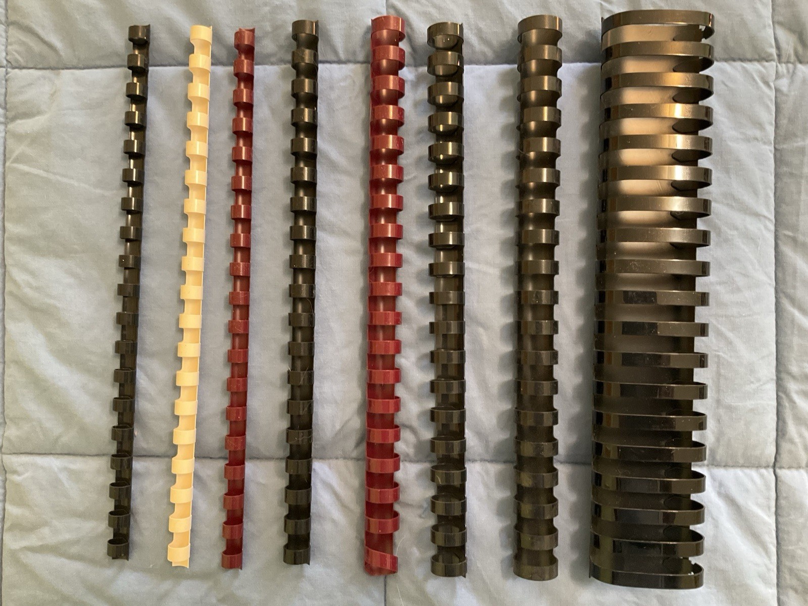 Ibico Plastic Binder Combs Lot 5 Sizes 2", 3/4", 5/8", 1/2", 3/8" Multi colors