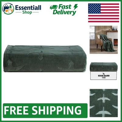 Cozy Embossed Geese Green Throw Blanket, Perfect for Couch or Bed, 50'' x 70''