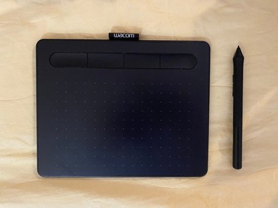 Wacom Intuos CTL-4100 Small Drawing Tablet