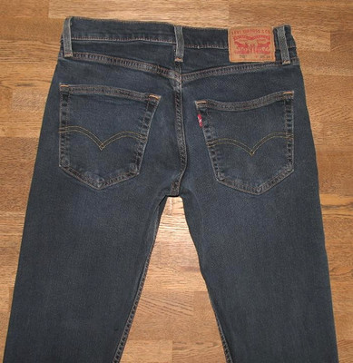 elastische LEVI`S 512 Herren- JEANS LEVIS Blue- Jeans in dkl.- blau ca. W30 /L33