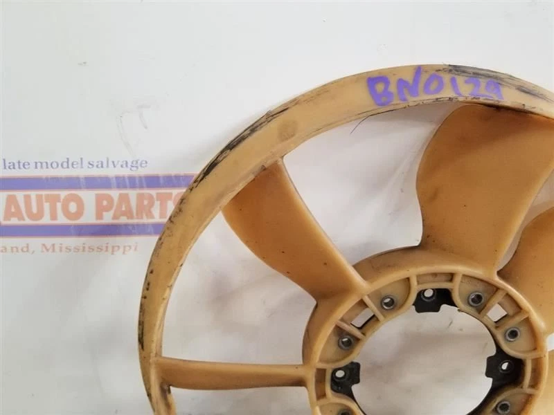 93 1993 TOYOTA 4RUNNER 3.0L V6 LÂMINA DE VENTILADOR DE RADIADOR  - Imagem 2 de 4