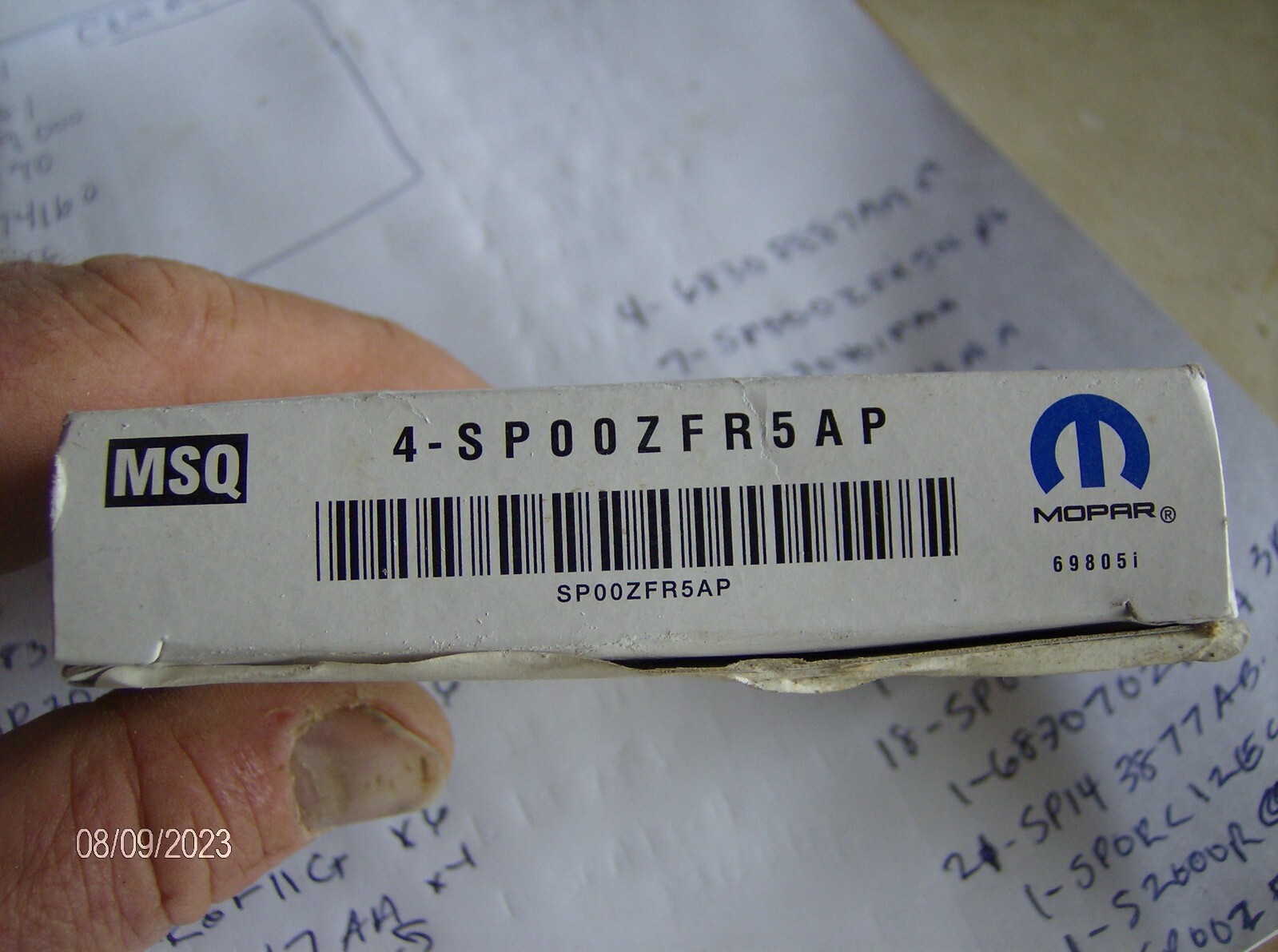 GENUINE MOPAR SP00ZFR5AP SPARK PLUGS SET OF 4 PLUGS