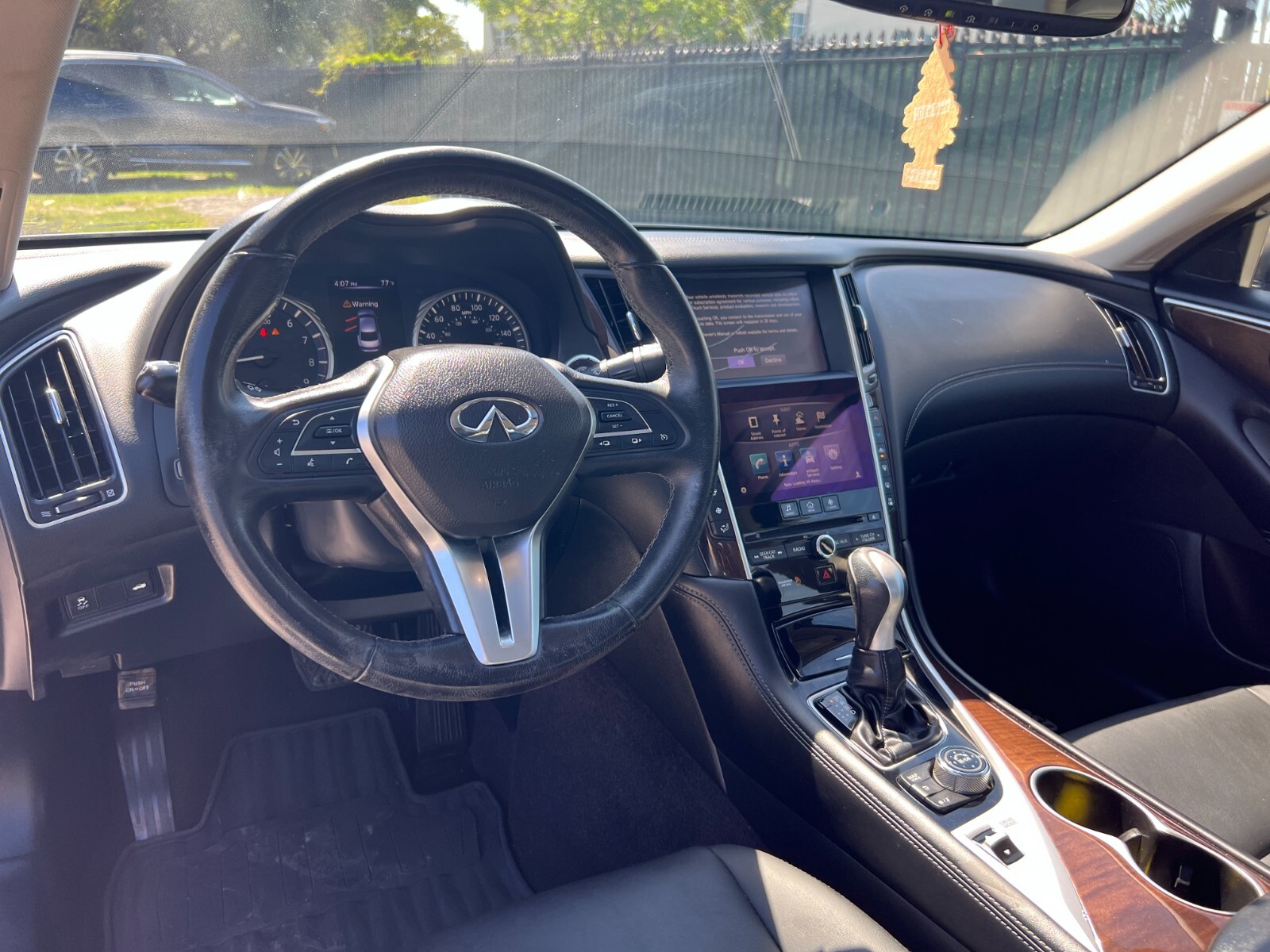 Infiniti Q50 - Image 18