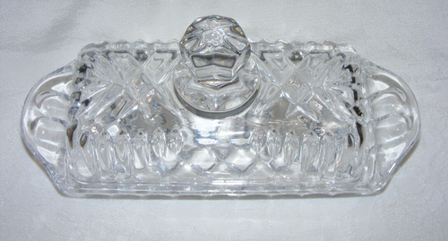 Vintage Crystal 1/4 Pound Covered Butter Dish Waffle Cut Round Knob Pattern 8-b - Picture 2 of 5