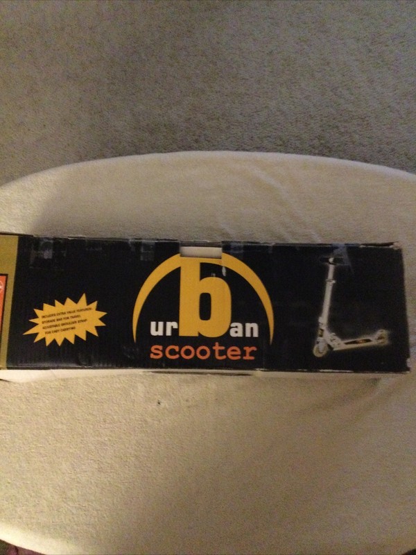 Urban Foot /KickScooter with travel bag, Still in Box, Never Used