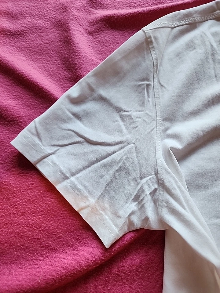 Pristine Cream Tshirt Size M - Image 4 of 4