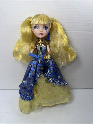 Ever After High Blondie Lockes Thronecoming
