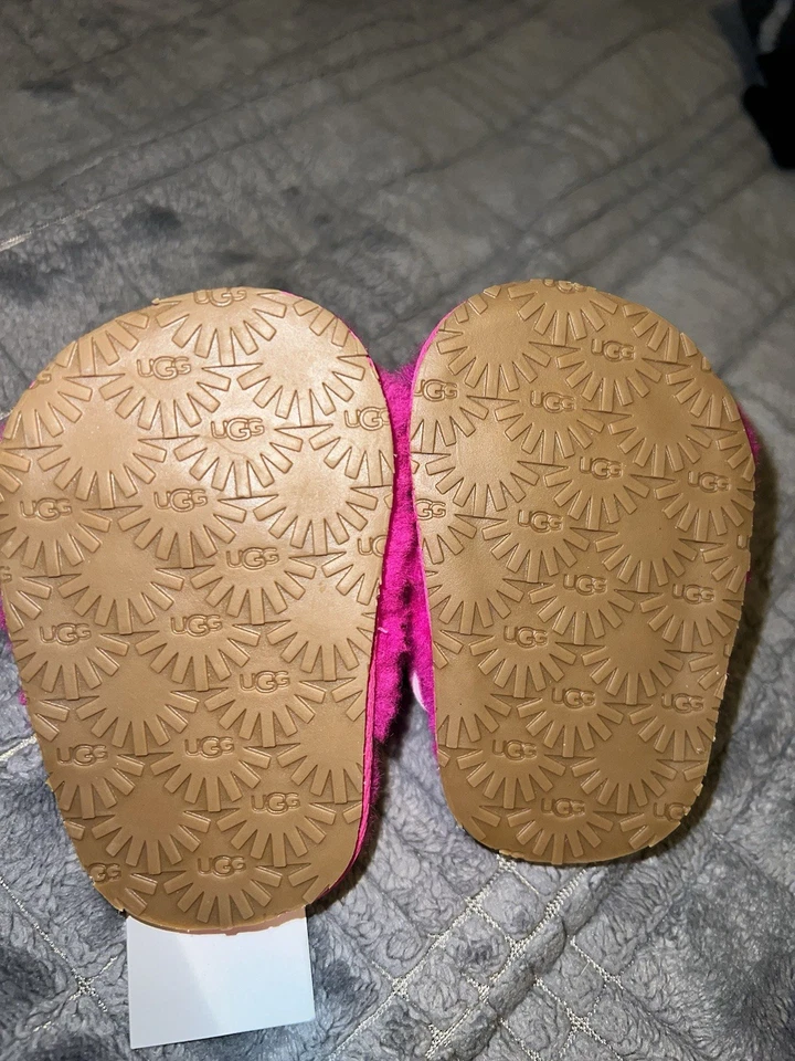 Ugg Fluff Yeah Hot Pink Girls Sheepskin Slingback Slippers 6-12 Months NEW - Image 4 of 4