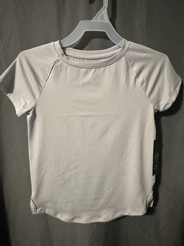 NWT Athletic Works Dri Fit girls t-shirt size S (6/6X)