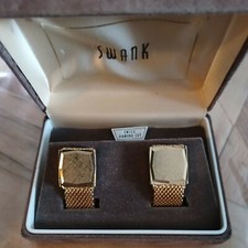 Classic Square Vintage NOS SWANK Gold Tone Wrap Around Cuff Links
