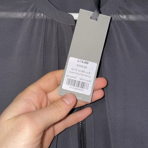 Blusa de gasa gris humo dobladillo acanalado con deslizamiento terciopelo como nuevo PVP £79 talla 12 - Imagen 3 de 5