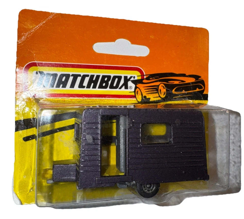 Matchbox болгарский '78 караван трейлер плоский фиолетовый новый в упаковке 1:64 литой - Изображение 3 из 4