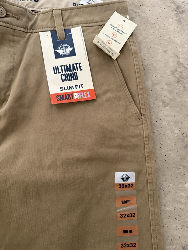 dockers ultimate chino slim fit