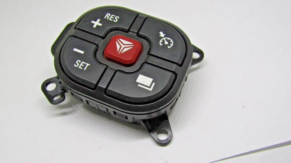 Polaris Slingshot SL R Right Steering Wheel Control Start Stop Switch 2415634 - Image 3 of 4