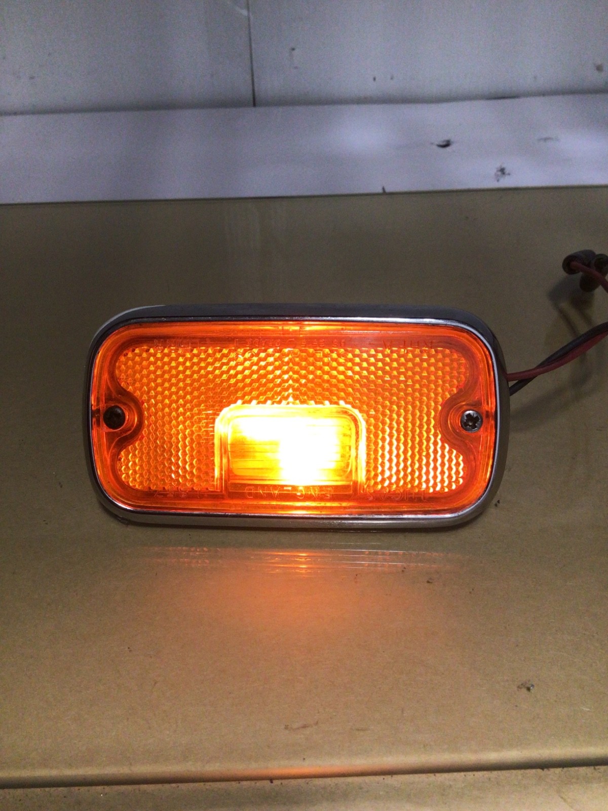1966 - 1980 Rolls Royce Silver Shadow Wraith II Front Right Marker Light “Tested
