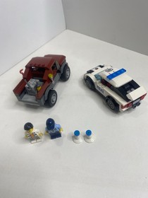 60128 LEGO Complete CITY: Police Pursuit with Mini Figs