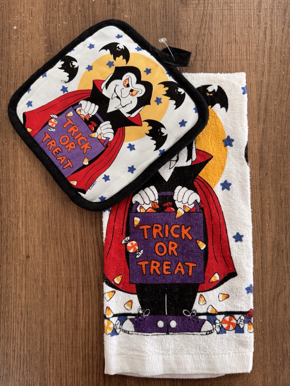 Pot Holder Set Dracula Trick Or Treat