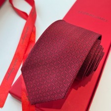 NWT Ferragamo Mens Red Silk Tie Premium Shiny Formal Business Neckwear