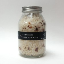 Esther  Co Renew Geranium Bath Salt  Tea Bag 32 oz / 907 g