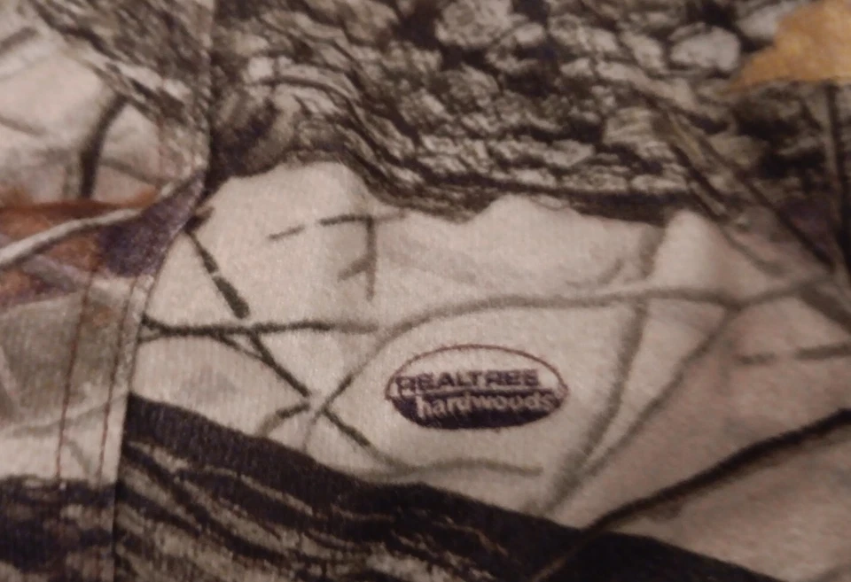 Gander Mountain Guide Series TecH20 Boys Hunting Pants Sze LGE Realtree Hardwood - Image 4 of 4