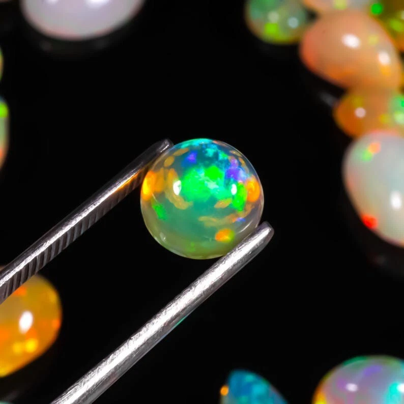 Untreated Natural Welo Ethiopian Fire Opal Gemstone Cabochon Mix Lot - Image 4 of 4