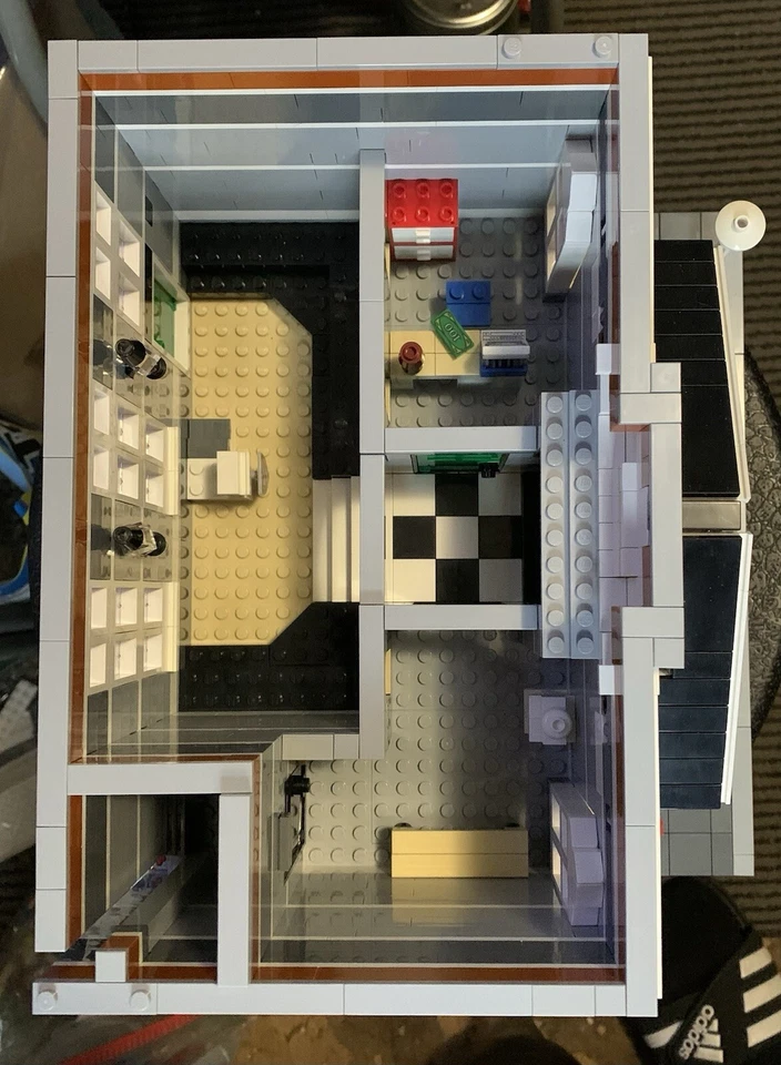 LEGO 10224 Creator Expert AYUNTAMIENTO Casa Modular *RETIRADO* RARO* (sin Caja) Comp Foto 2 de 4