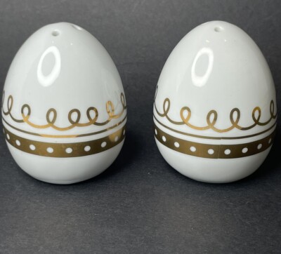 Egg Ceramic Salt & Pepper Shaker Set Gold & Cream 3 Inch Easter Decor