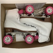 Chicago White With Pink Wheels women  s roller skates size 7