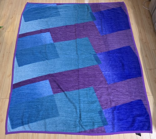 Dolan Blanket Acrylic Throw Blue Purple Geometric Pattern 72x90 Vintage Retro - Picture 4 of 8