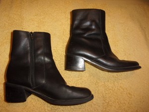 danelle boots