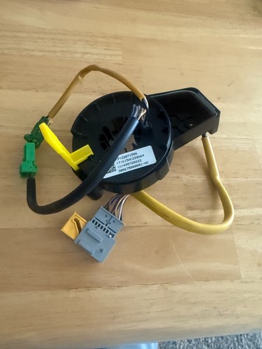 Volvo 22071586 VNL Clockspring Steering Genuine OEM New Column Controls Blinker - Picture 4 of 5