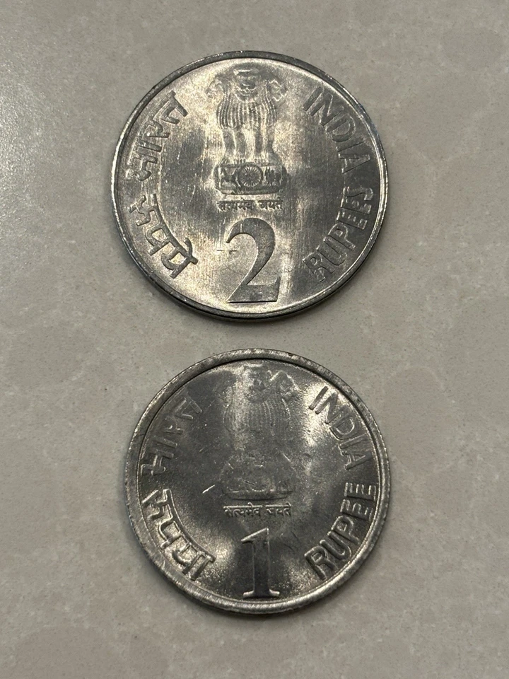 2 India 1, 2 Rupee Coins 2010 Platinum Jubilee Reserve Bank Of India UNC #14 - Image 2 of 2
