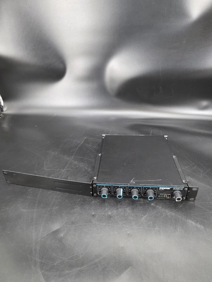 Shure SCM410 Automatic Microphone Mixer 4 Channel- UNIT ONLY - Image 2 of 4
