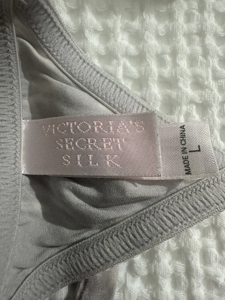 Braguita Tanga Corbata Lateral 100% Seda Victoria's Secret De Colección Rara Talla L Foto 3 de 4