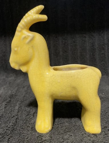 Vintage Shawnee Pottery Yellow Billy Goat Planter Figurine. USA