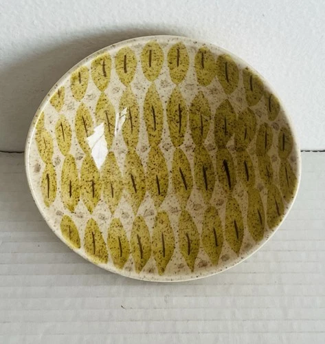 Red Wing Pottery Golden Viking Small Bowl Fruit Dessert Oval Trinket Dish