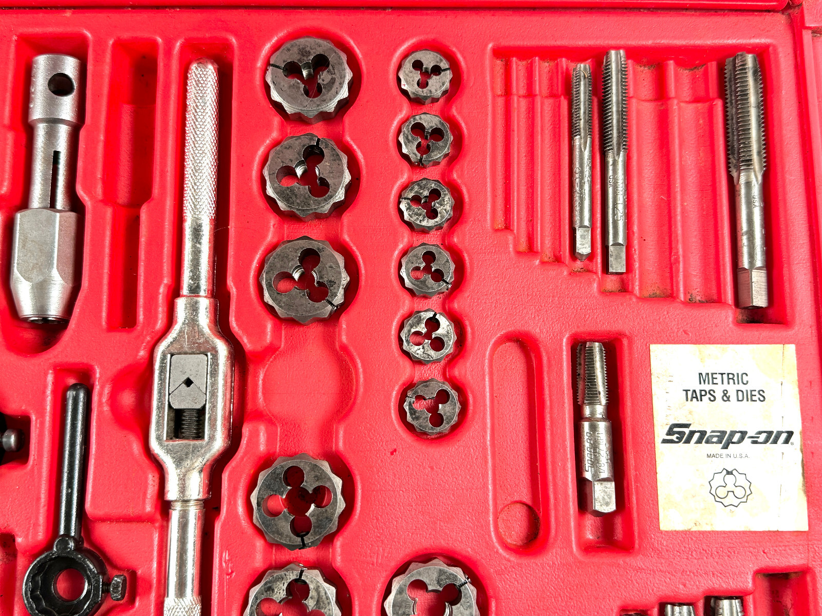 SnapOn Metric & SAE 76 Tap & Die PARTIAL 45pc Set in Case (TDTDM500