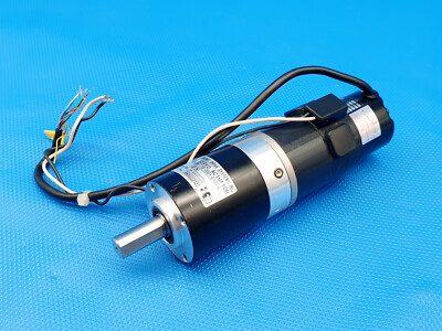 Harmonic Drive Systems RH-11D-3001-E100AL Servoantrieb Motor + ME-02-L für AMAT