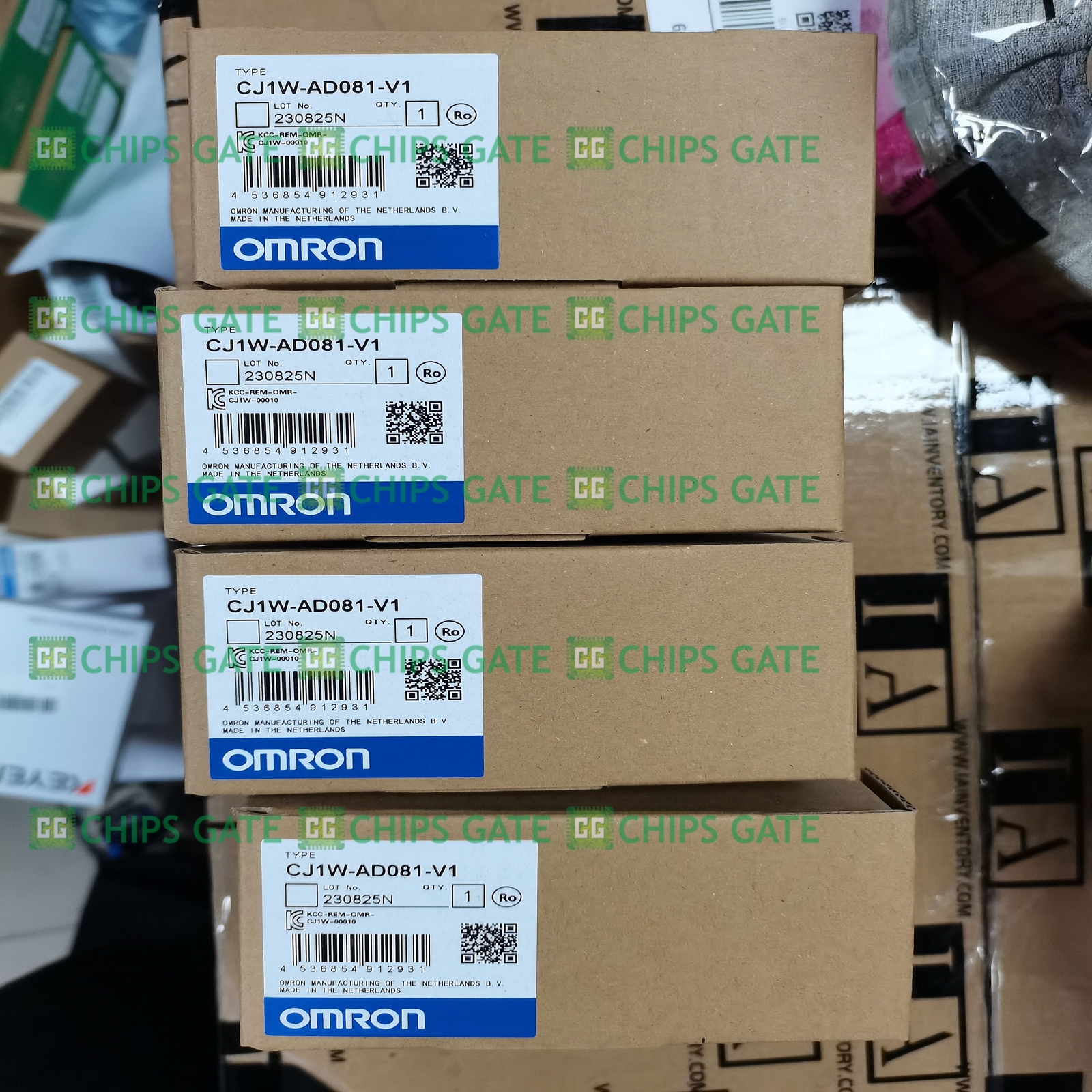 NEW Omron CJ1W-AD081-V1