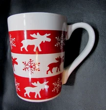 90s Royal Norfolk Greenbrier International Red White Moose Porcelain Pottery Mug