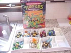 1988-91 TMNT Ninja Turtles Action Figure Lot of 8 w/Case includes Trays +Access.
