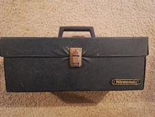 Vintage Nintendo NES Game Storage Case 16 Cartridge Holder Carry Box Official
