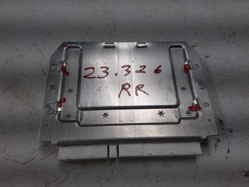 Maserati Levante 2017 Air suspension module P/N 670101215