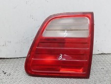 Mercedes-Benz E W210 1996 Rechts Rückleuchte Heckleuchte innen A2108202664