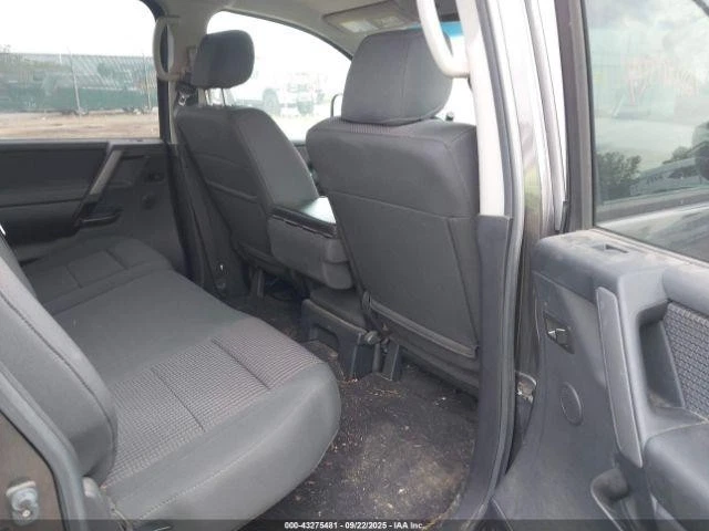 Espejo retrovisor interior usado se adapta a: Nissan Titan 2009 grado A Foto 3 de 4