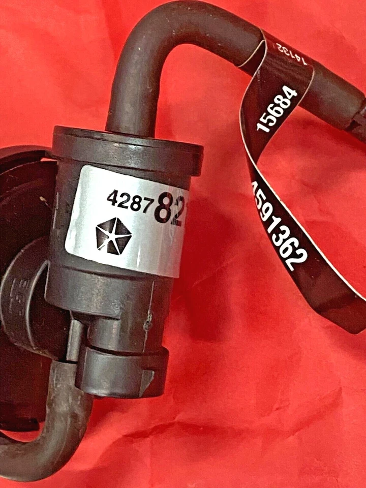 Exhaust Gas Recirculation EGR Valve EGV592 for Dodge Stratus Plymouth Breeze - Image 2 of 4