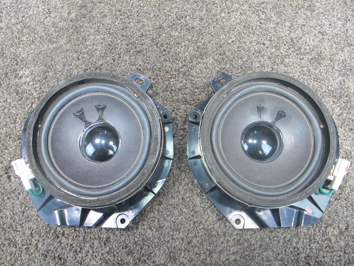 レクサス　スピーカー 1992-1996 Lexus ES300 Front Pioneer Speakers Speaker Set of 2 OEM